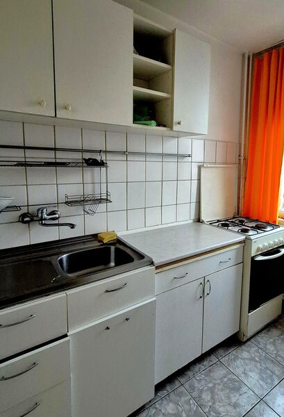 Giurgiului, Piata Progresul, 12 minute metrou Eroii Revolutiei