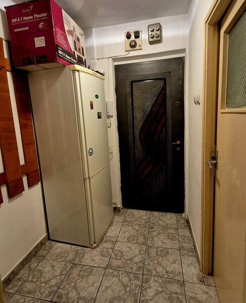 Giurgiului, Piata Progresul, 12 minute metrou Eroii Revolutiei